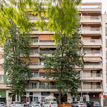 America 21 - Town Center Apartment *