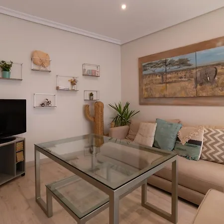 America 21 - Town Center Apartment *