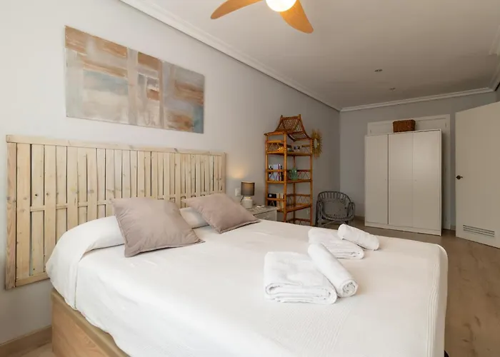 America 21 - Town Center Апартаменты *